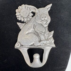 Vintage Carson Pewter Pig with Sunflower Wall Hook